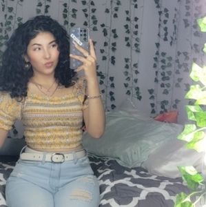 Meet your Posher, Britney